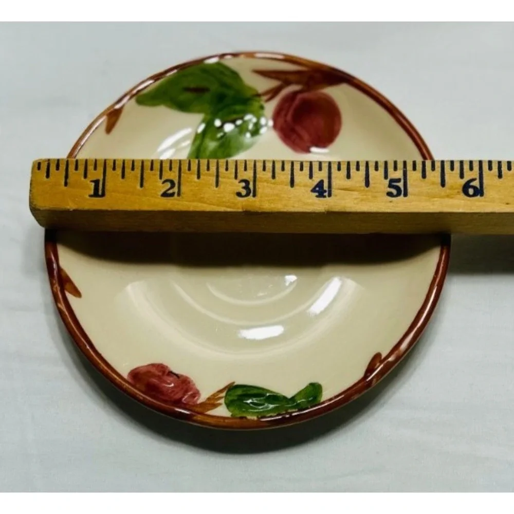 Vintage Franciscan Apple 6pc Dinnerware Plates Coffee & Tea Cups England